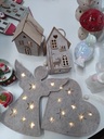 Talo ripustettava led valoilla, materiaali MDF, 9*7*12CM