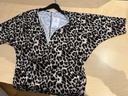T-paita, 3 kokoa, lajitelma: s/m-12 kpl, m/l-24 kpl, L/XL-12 kp. 95% polyesteri, 5% elastaani.l