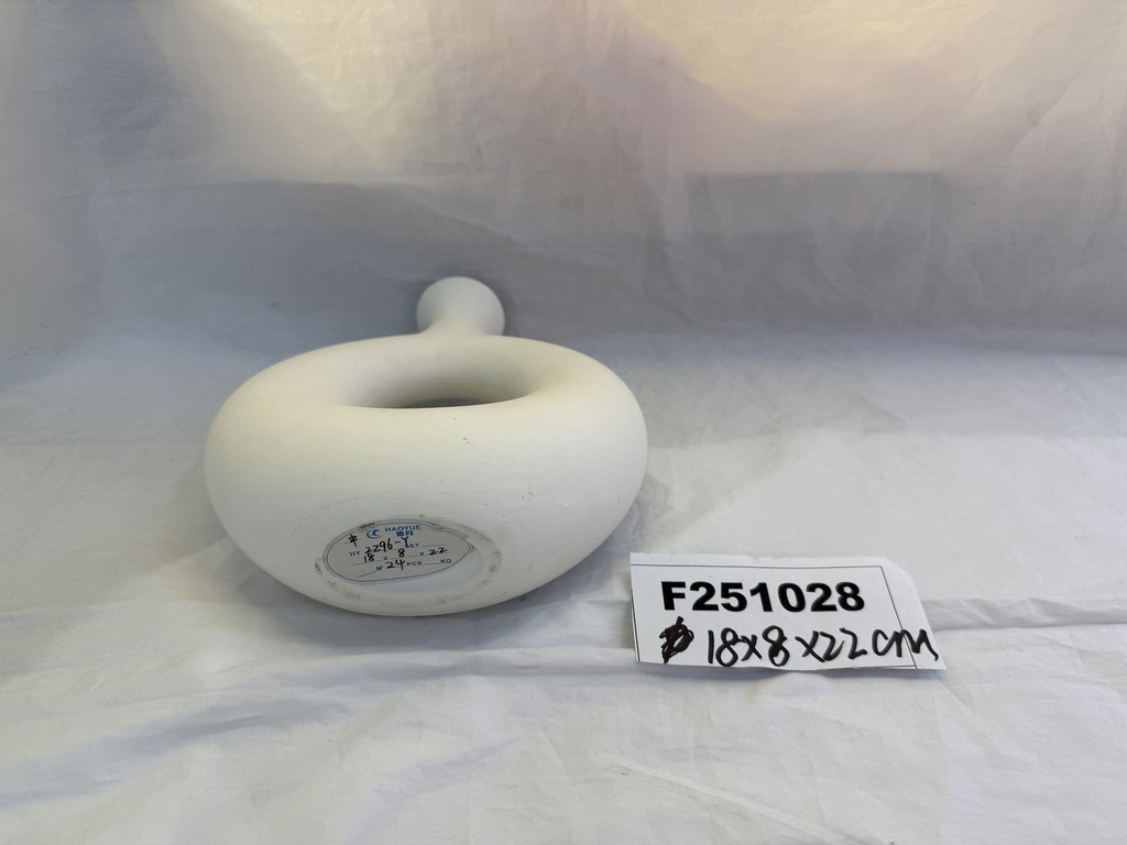 F251028;2.JPG