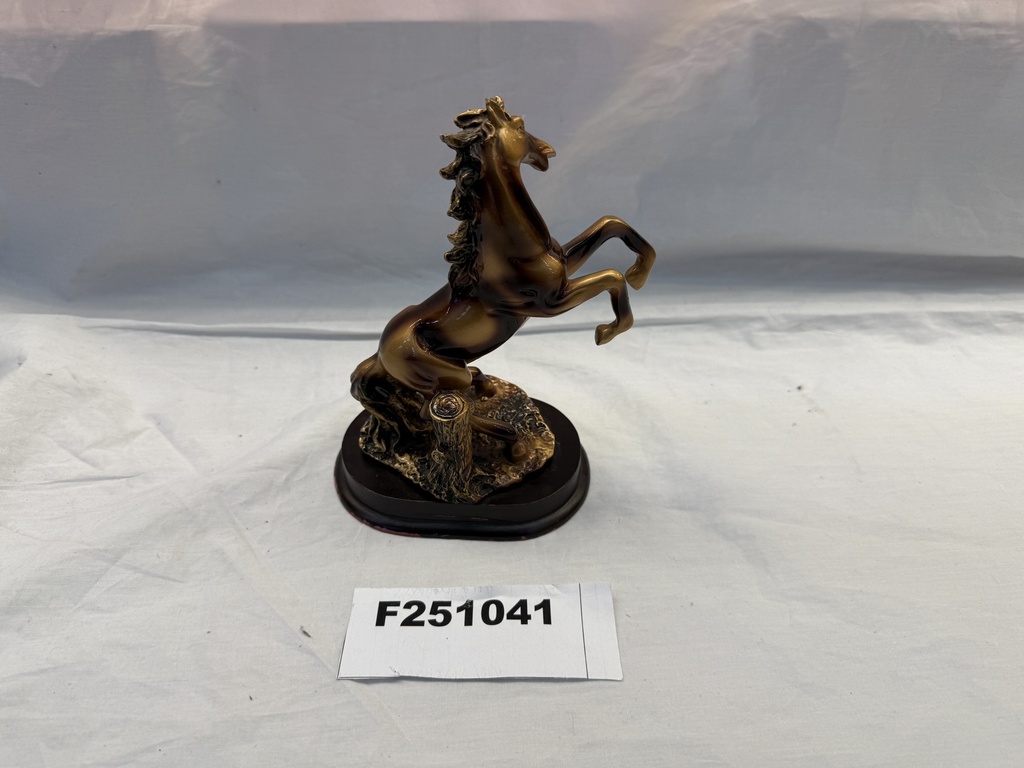Hevospatsas 14x9x18,5 cm