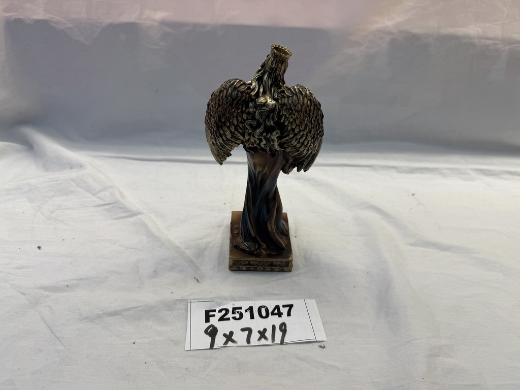 Enkelipatsas 9x7x19 cm