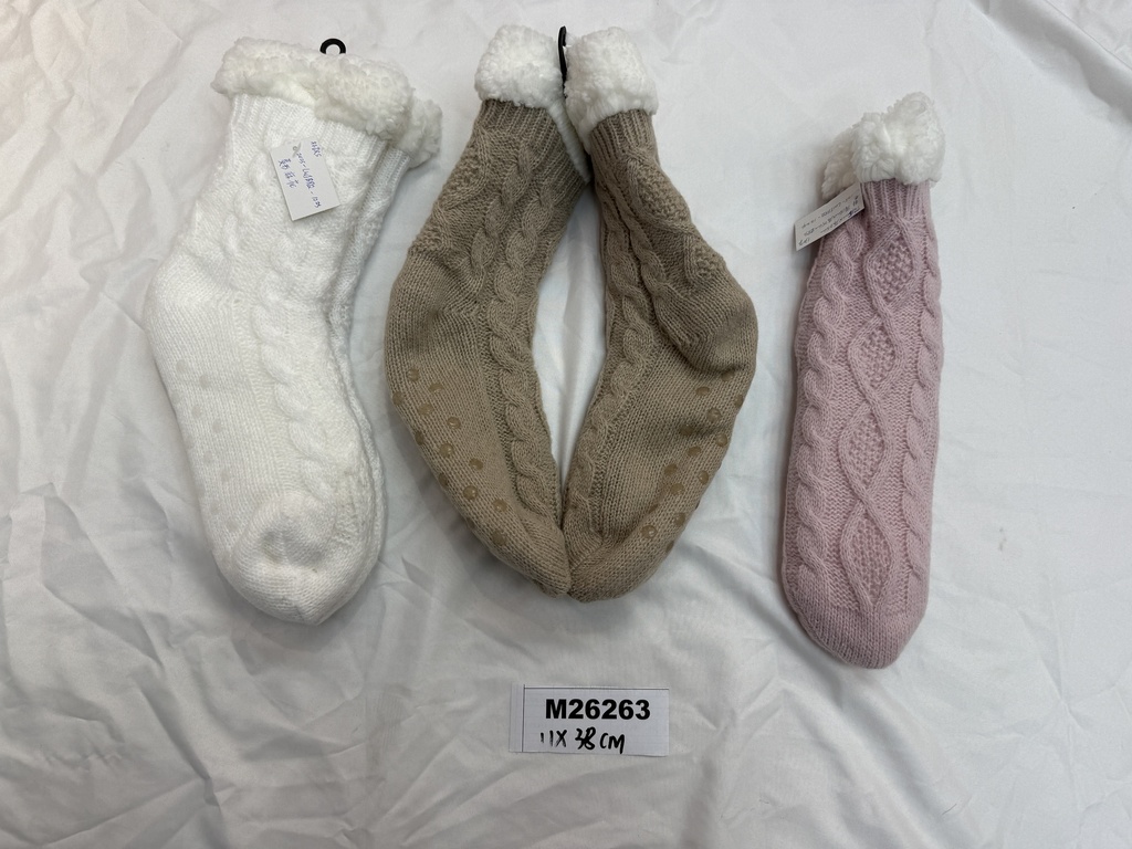 Polyesteri palmikko pehmosukka non-slip 37-41 ( 11x38cm ) 1par/pkt.