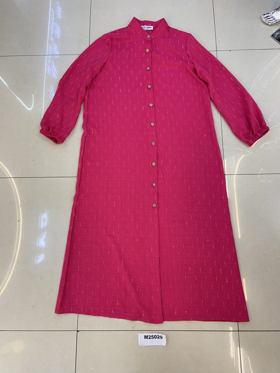 Naisten pitkä mekko pienillä timanteilla MUSTA, S/M ja L/XL -lajitelma