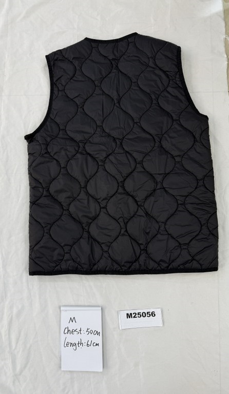Naisten tikkiliivi, musta 4-kokolajitelma: M, L, XL ja 2XL, esim 2-4-4-2 = sisäpakkaus 12