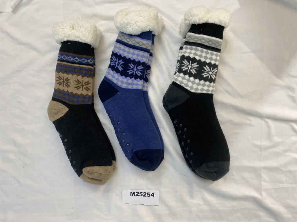UUTUUS! Akryyli pörrösukka varsi kuviolla non-slip 40-44 ( 28x28cm )  