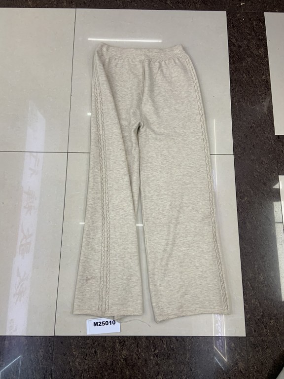 Naisten neulehousut S/M -koko, beige