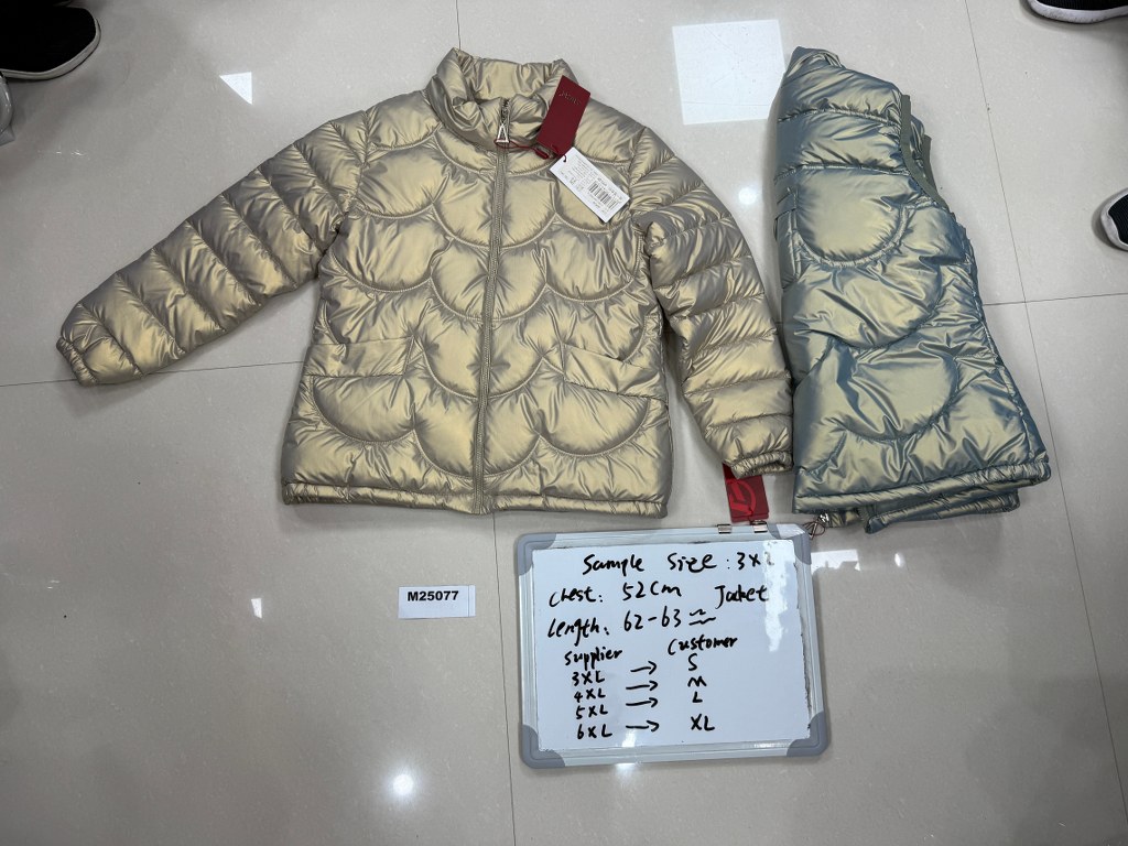 Naisten toppatakki Shiny, koko XL, värilajitelma esim: roosa 2, shampanja 2, vihreä 2