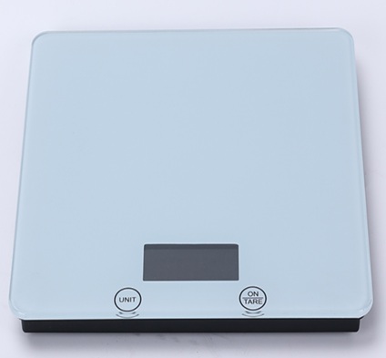 Elektroninen keittiövaaka, 21cmX21cmX2.10cm, 15kg/1g, LCD näyttö, 2xAAA (ei sisälly), väriboxi 