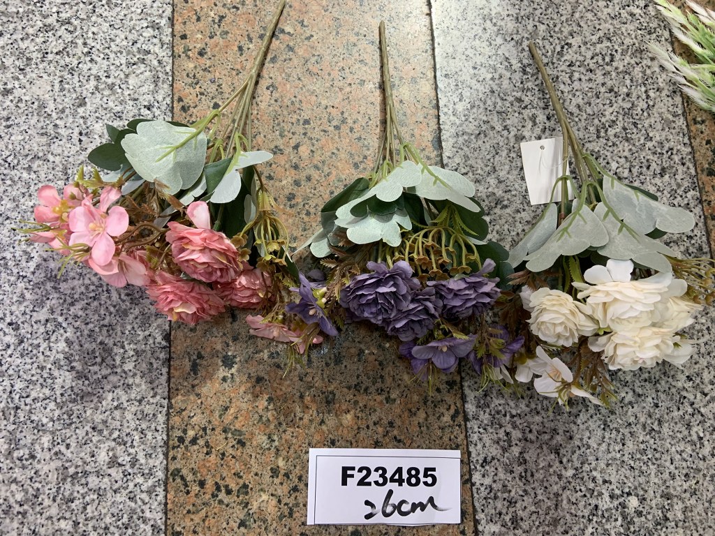 Tekokukka  26cm,  laj:  3 väriä, 7 kpl  kukkia