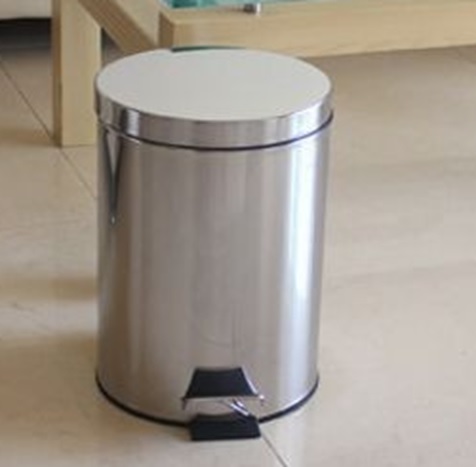 PERUTTU! Polkuroskis 8L  S/S teräs 410, kiiltävä hopea pinta