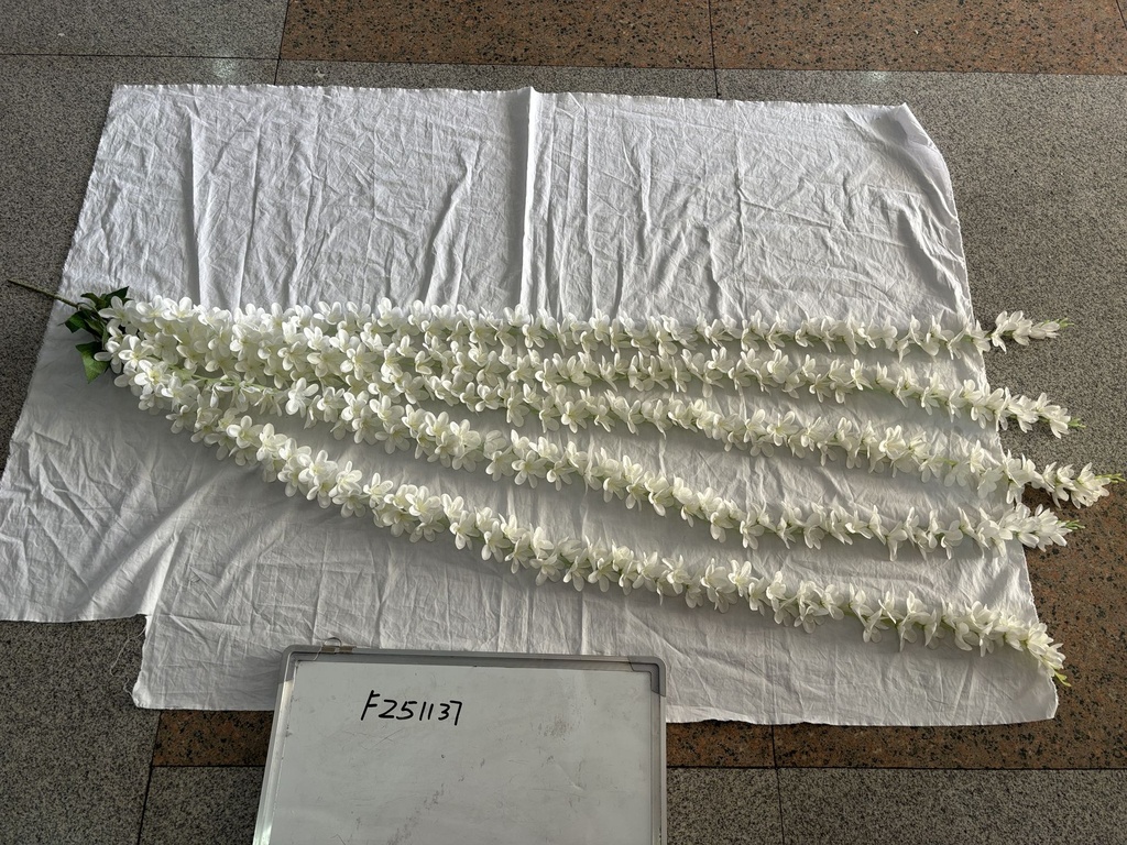 Kukkaköynnös,150cm