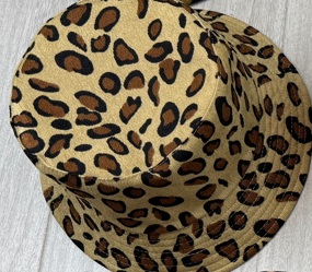 Lierihattu leopardikuovio beige