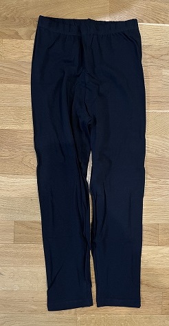 Naisten perus legginsit