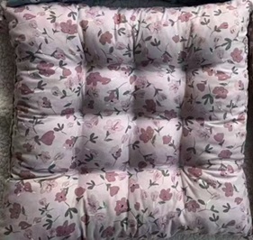 Istuintyyny topattu 40x40 cm pinkki kuviollinen