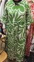 Naisten mekko