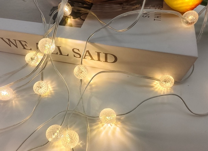 Kristallipallo Led-koristevalo 20Led, paristokäyttöinen
