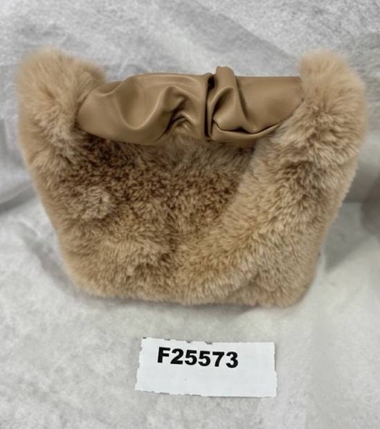 Käsilaukku tekoturkis 16x23x23cm beige