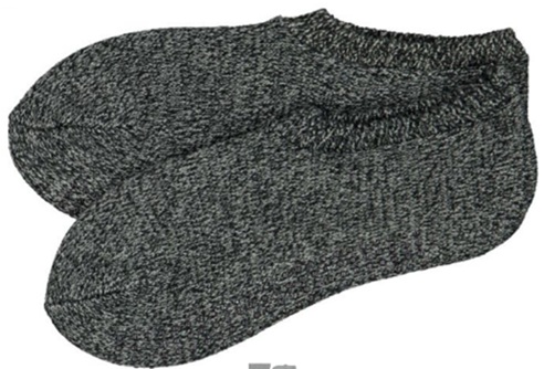 UUTUUS! HOT FEET THERMO sneakersukka 41-45, non-slip pohja