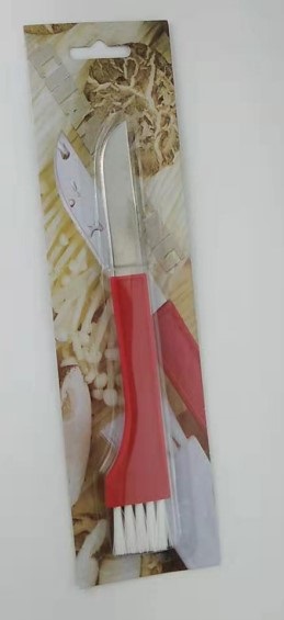 Sieniveitsi 19x3x0,5cm, materiaali PP + S/S teräs + harjas, blister pakkaus, värikortilla, SP 50kpl, MINIMI 3000KPL = 30ME 