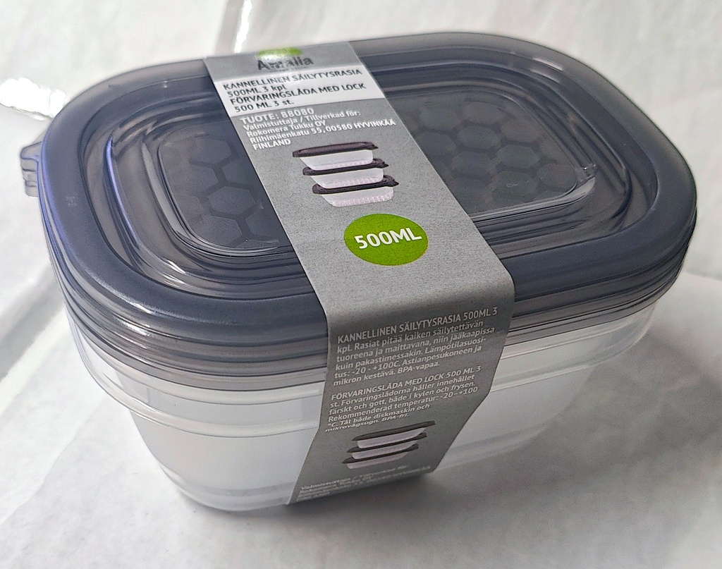 Kannellinen, muovinen säilytysrasiasetti 3kpl / pkt. 500ml. Harmaa/ transparrent.
