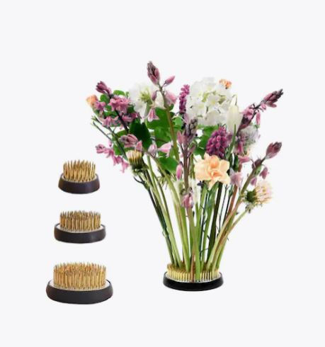 Ikebana KENZAN kukkasiili L, halk. 4,6 cm, 130g, 91 teräspiikkiä. EI SP
