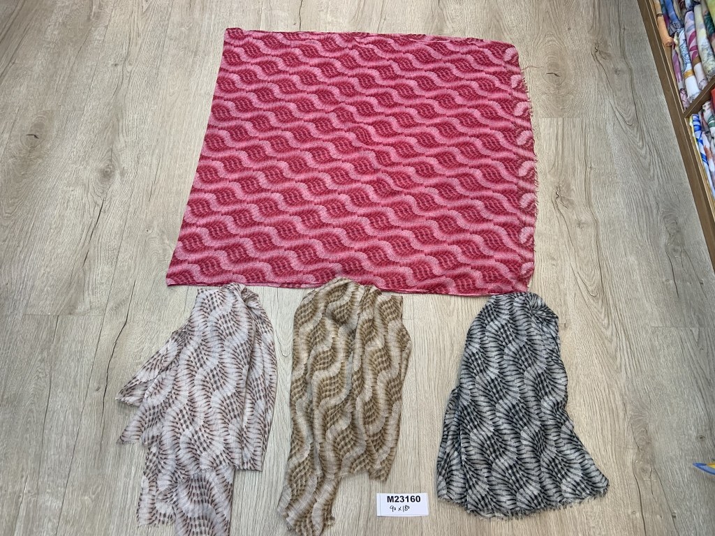Naisten huivi 70x70 cm