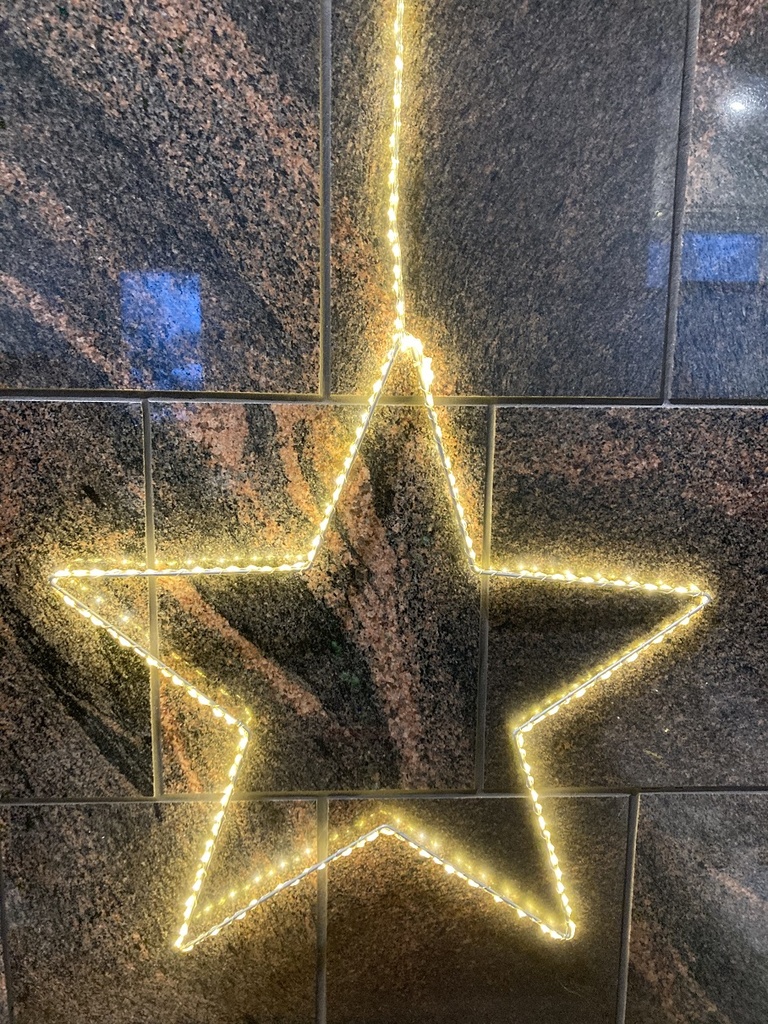 Paristokäyttöinen Hopea valotähti 30 cm 164 LED lämmin valkoinen