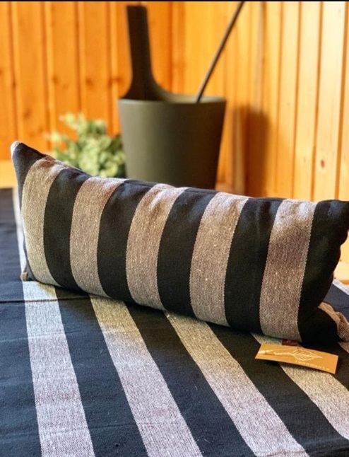 Saunatyyny 20x45cm, musta/pellava tasaraita