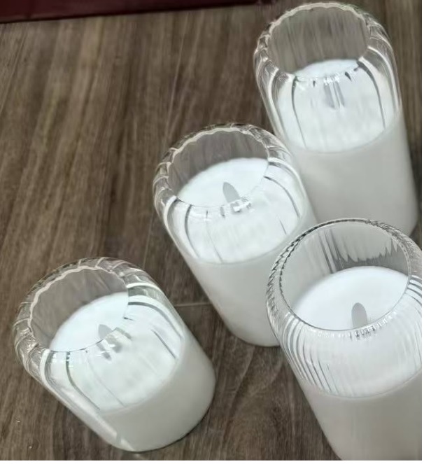 UUTUUS! Led 3D lasilyhtykynttilä 7,5x12,5cm, kirkas raidoitettu lasi/valkoinen kynttilävaha 