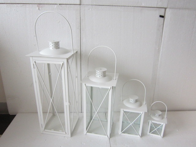 Kynttilälyhty 4kpl/setti, matta metalli, XS=10x10x13cm + S=14,5x14,5x21cm + M=17x17x36cm + L=20x20x50cm