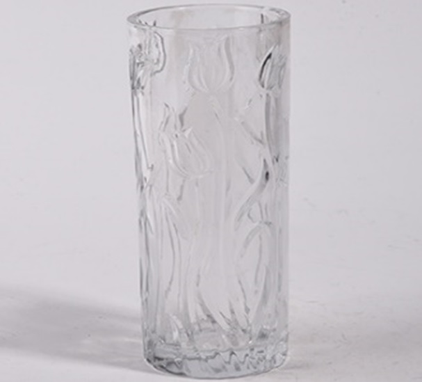 Maljakko kirkas, korkeus 23,5 cm x 9,5 cm, kaunis tulppaani kuvio