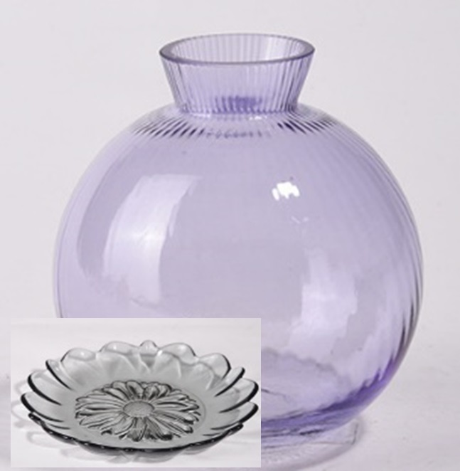 Pieni pallomaljakko, korkeus 11.5 cm x 11.3 cm, harmaa